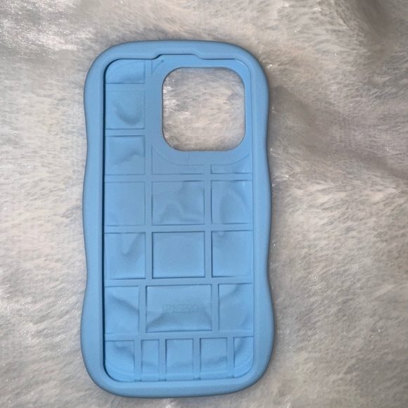 Blue Stitch iPhone case - Picture 3 of 3